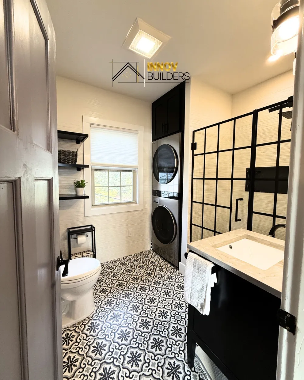 Bathroom Remodels project by Innov Builders