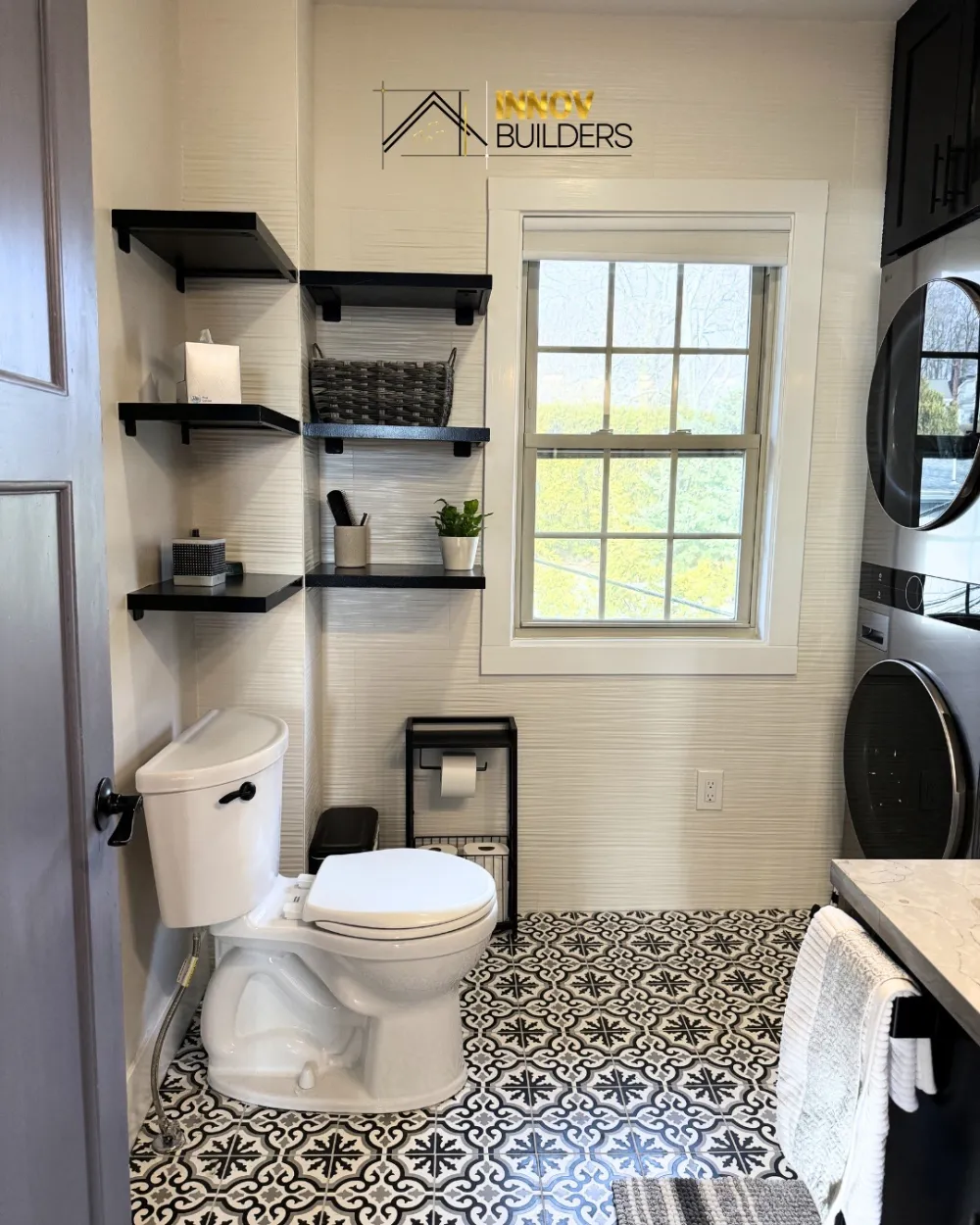 Bathroom Remodels project by Innov Builders
