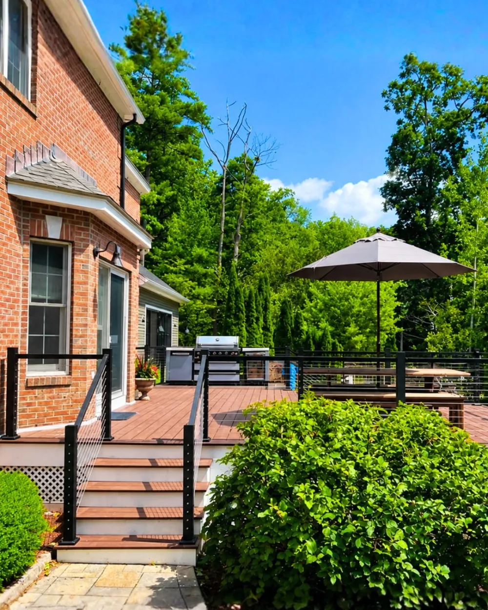 Decks & Outdoor Living project by Innov Builders