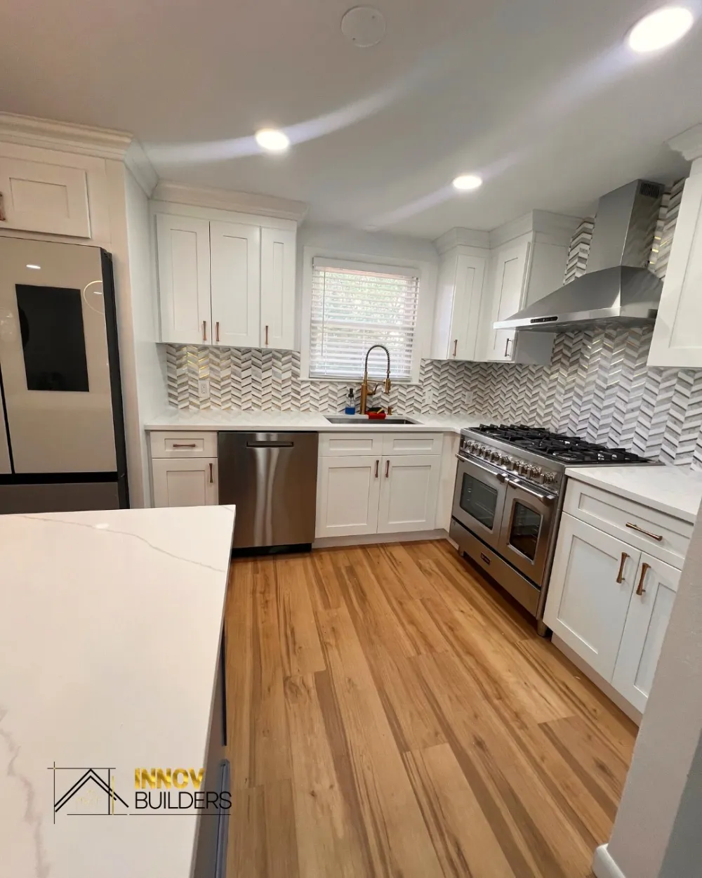 Kitchen Remodels project by Innov Builders