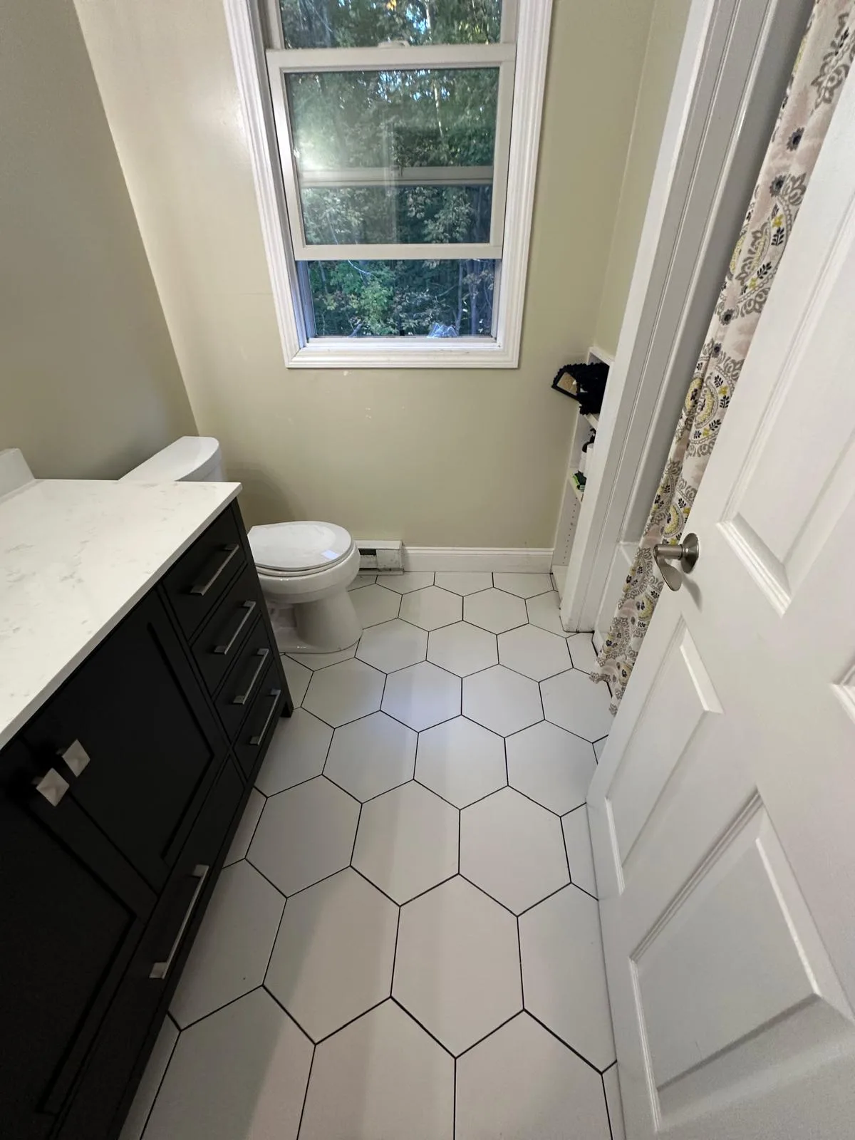 Bathroom remodeling by Innov Builders