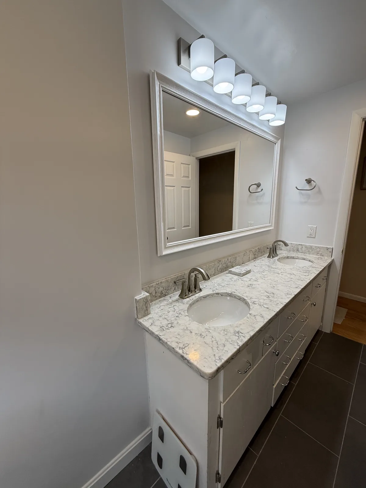 Bathroom Remodeling by Innov Builders