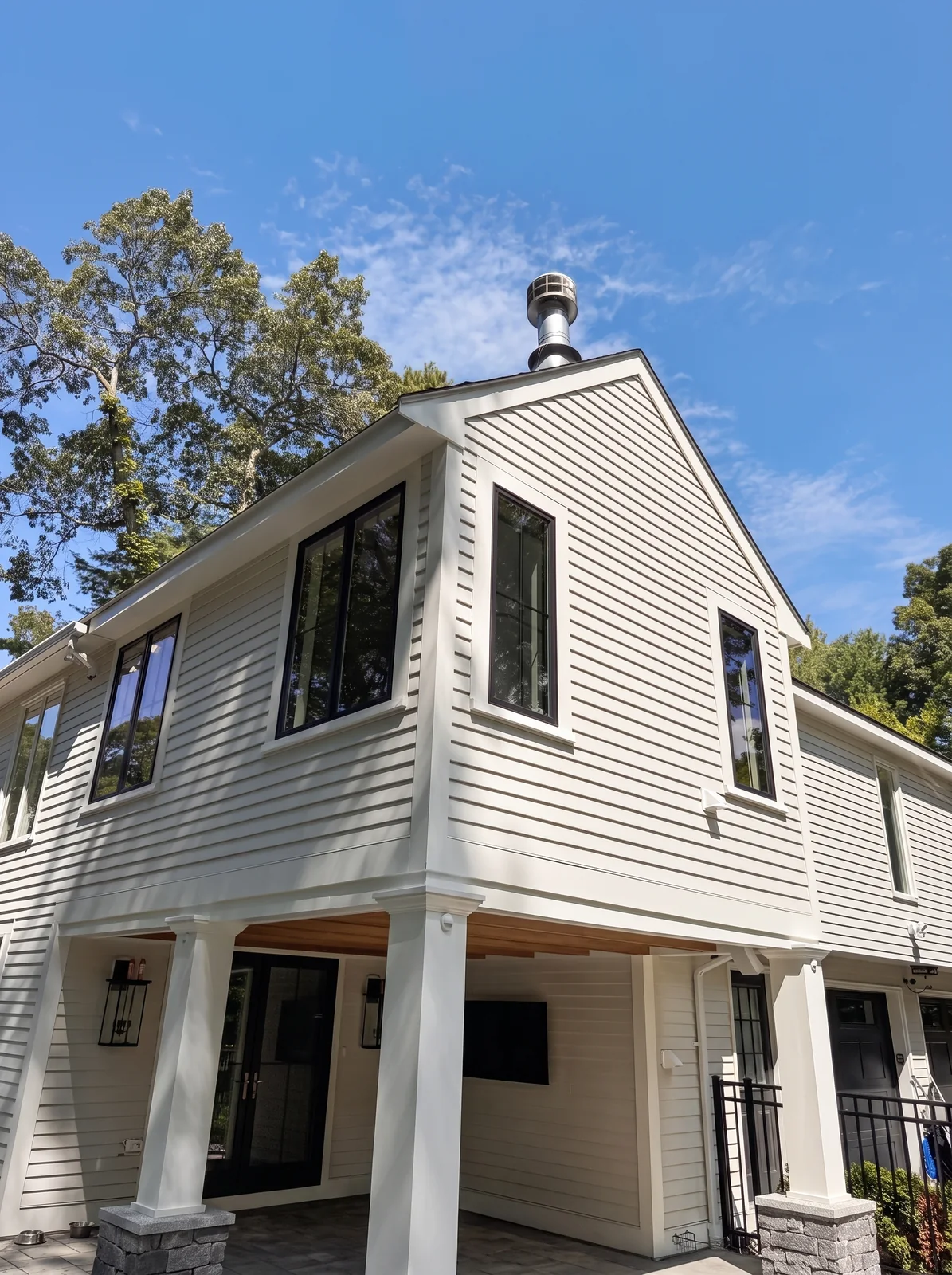 Home addition by Innov Builders