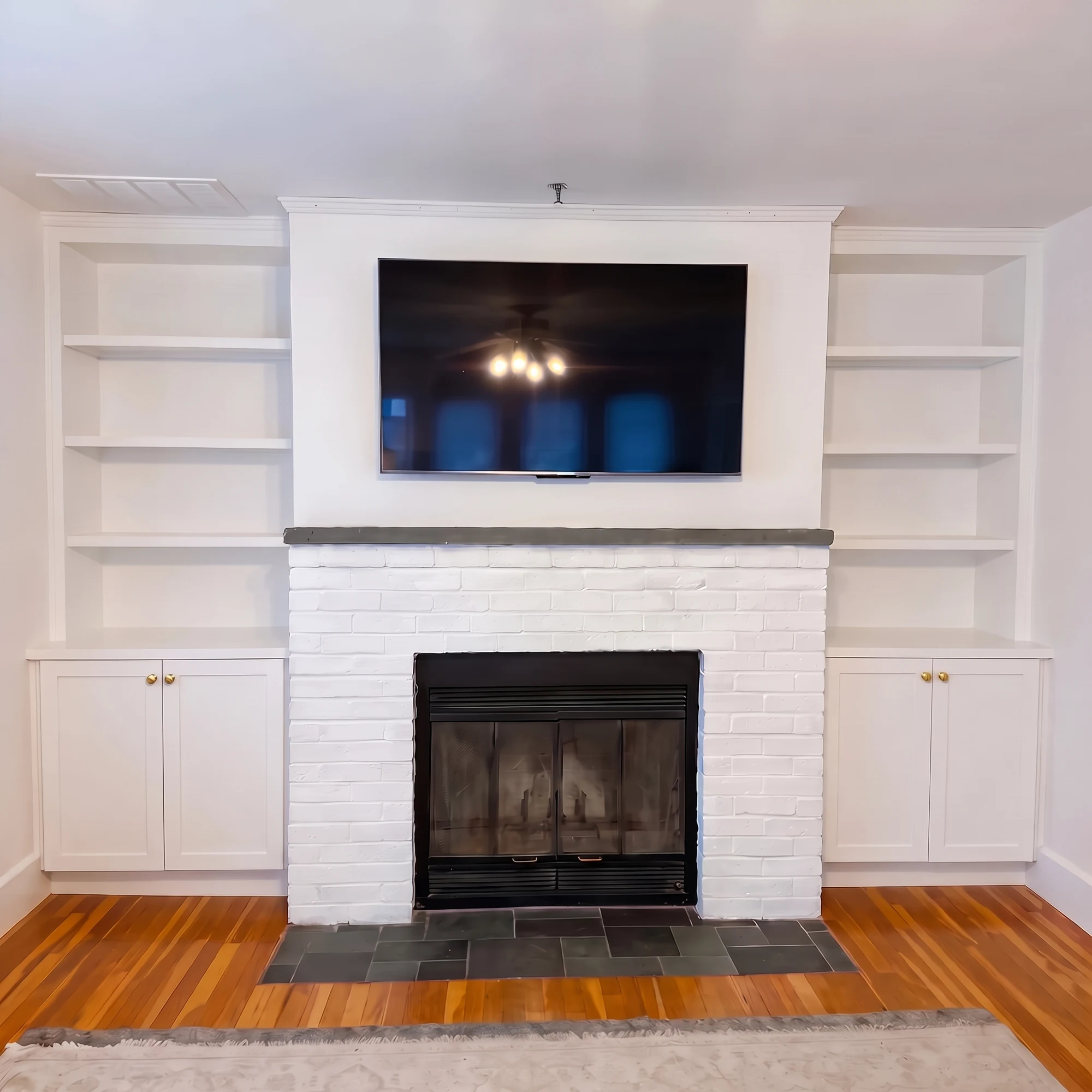 Built-ins by Innov Builders