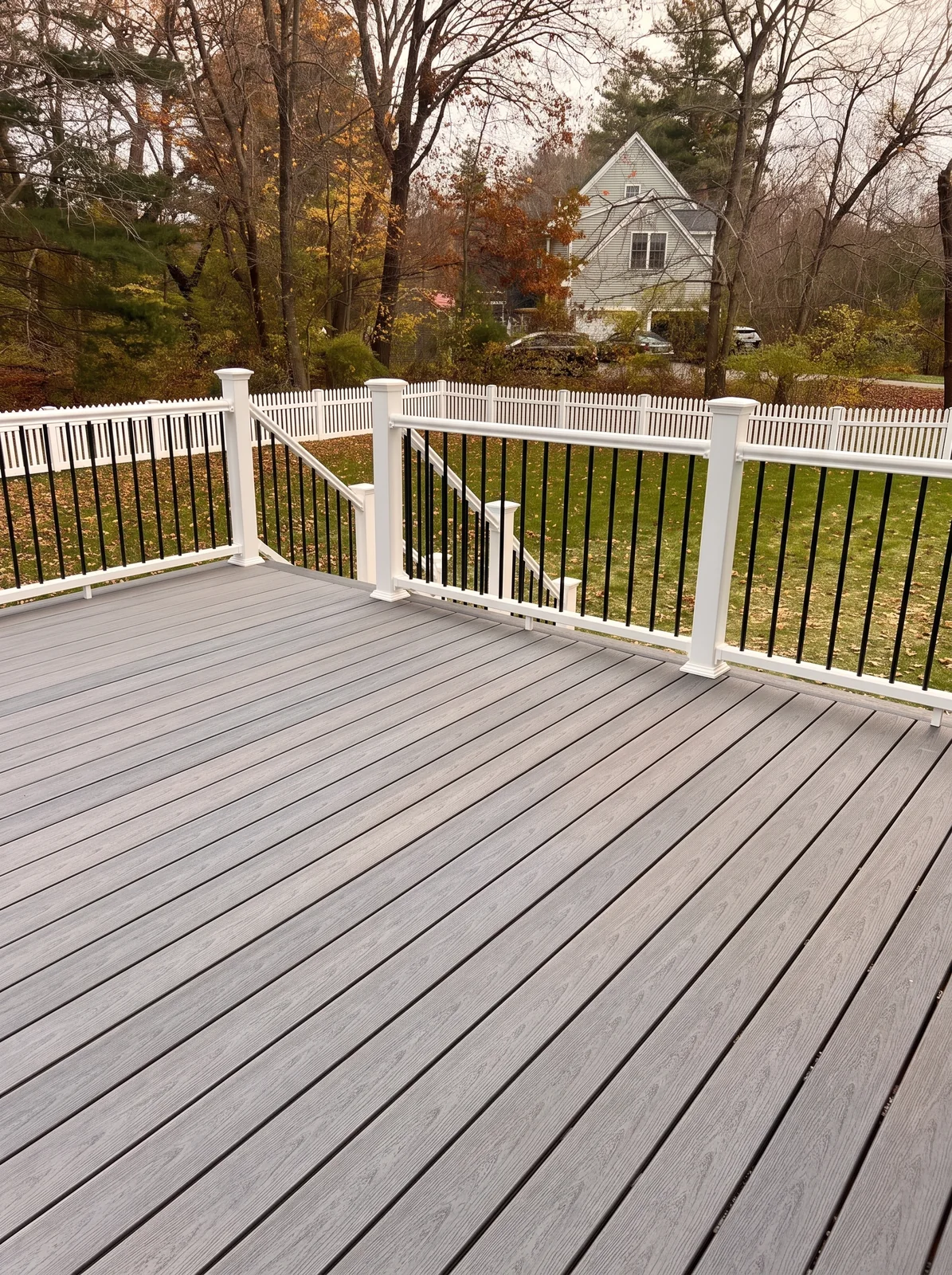Decks & Outdoor Living project by Innov Builders