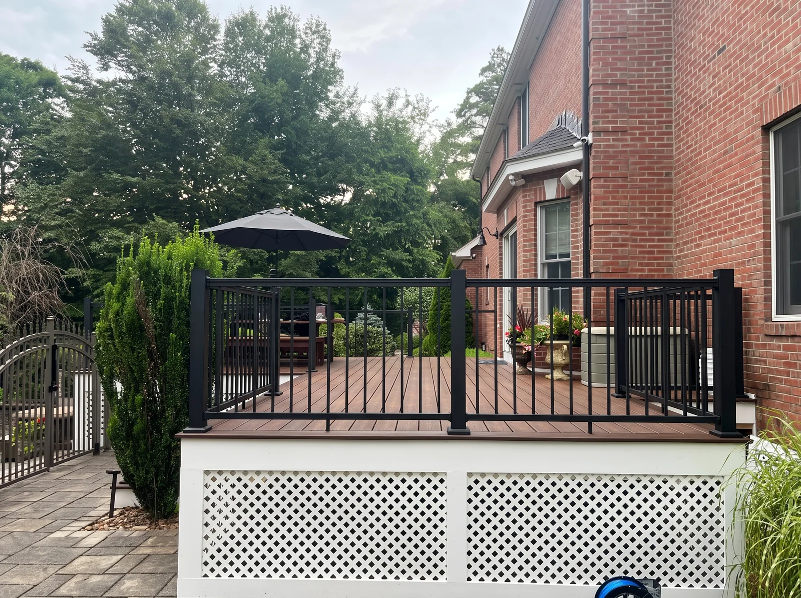 Decks by Innov Builders