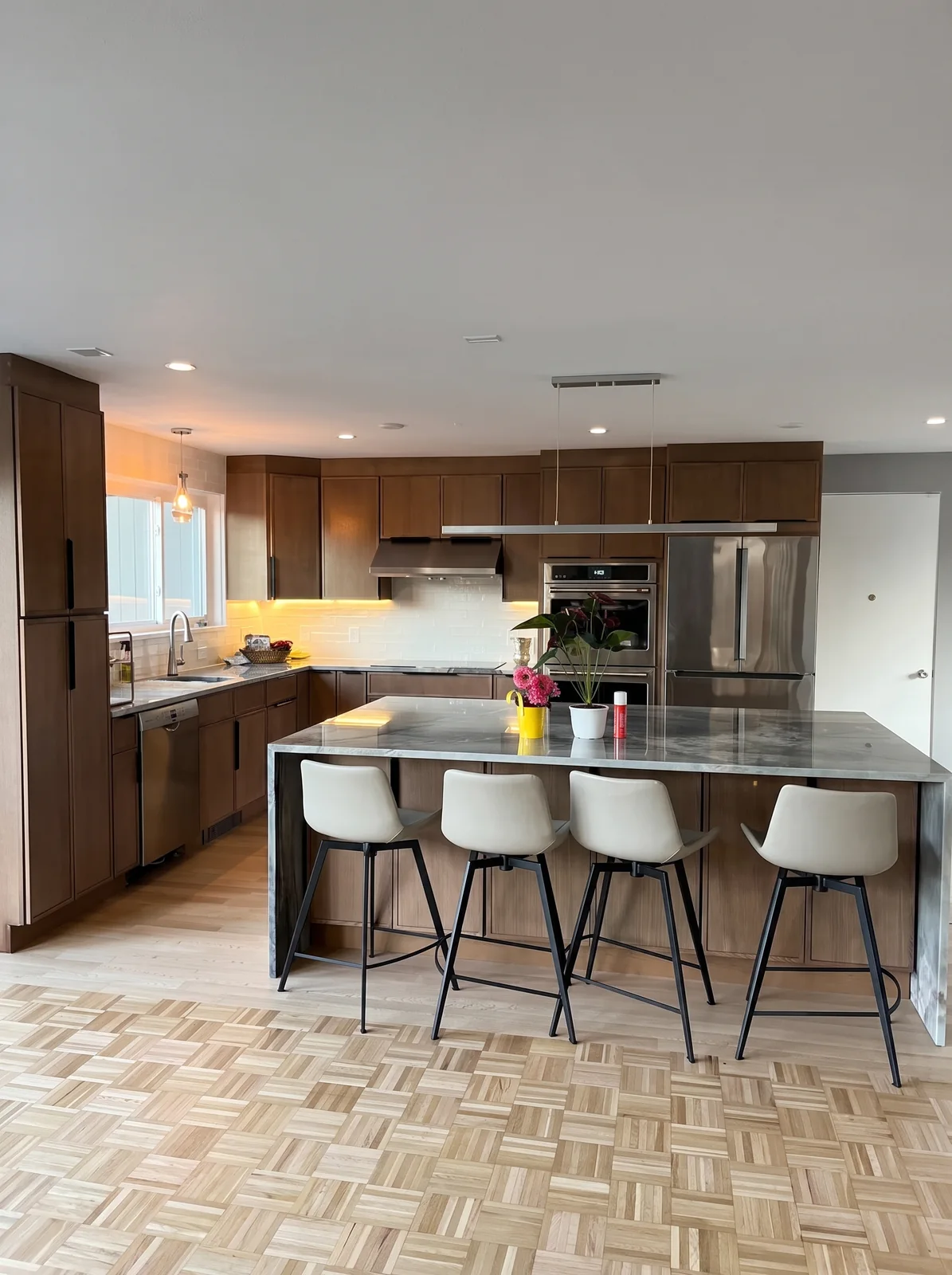 Kitchen Remodeling by Innov Builders