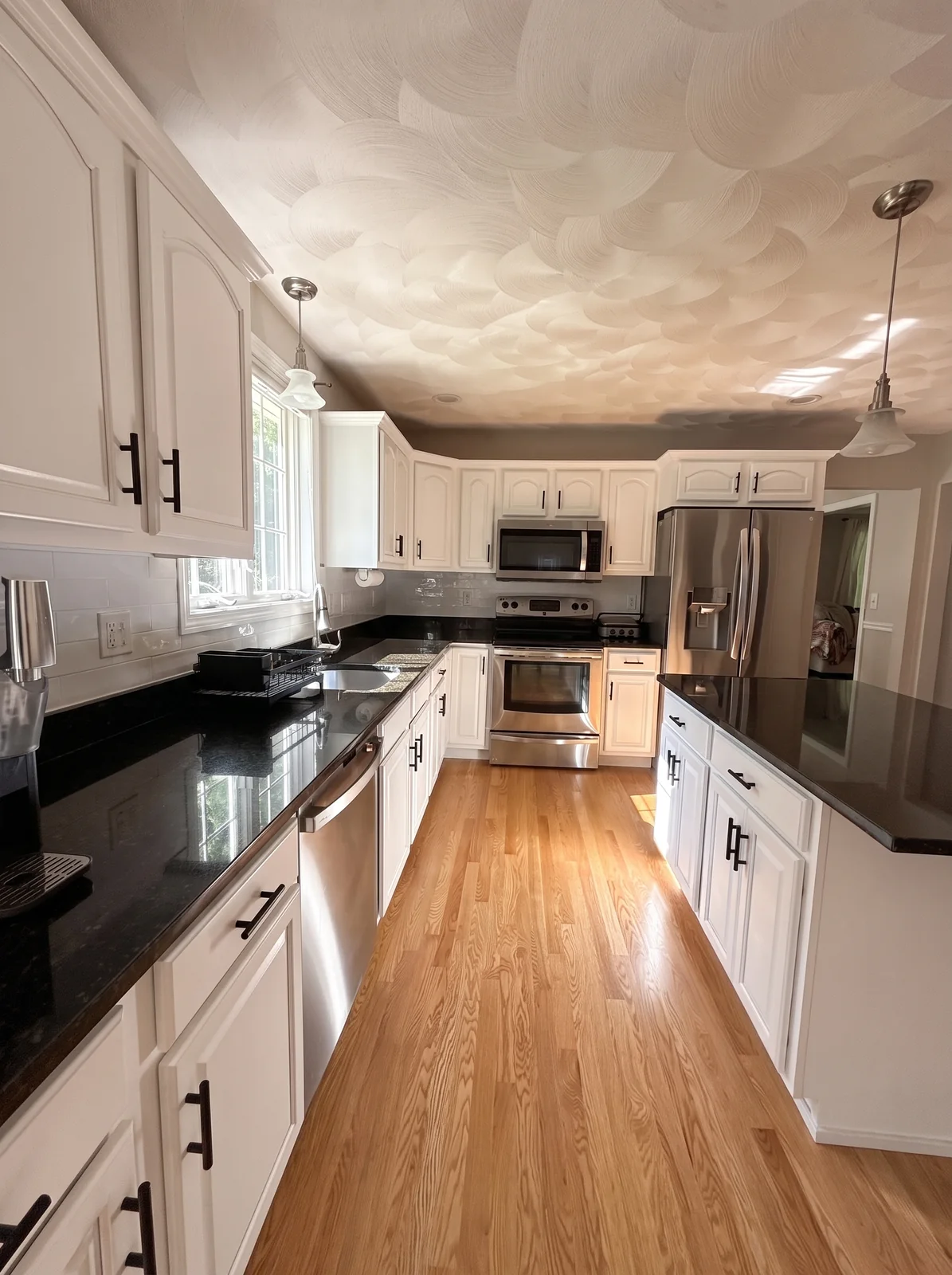 Kitchen Remodeling by Innov Builders