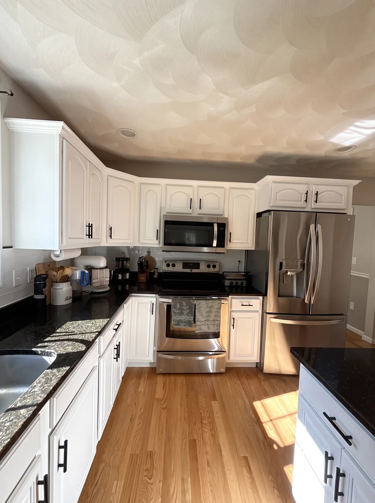 Kitchen Remodeling by Innov Builders
